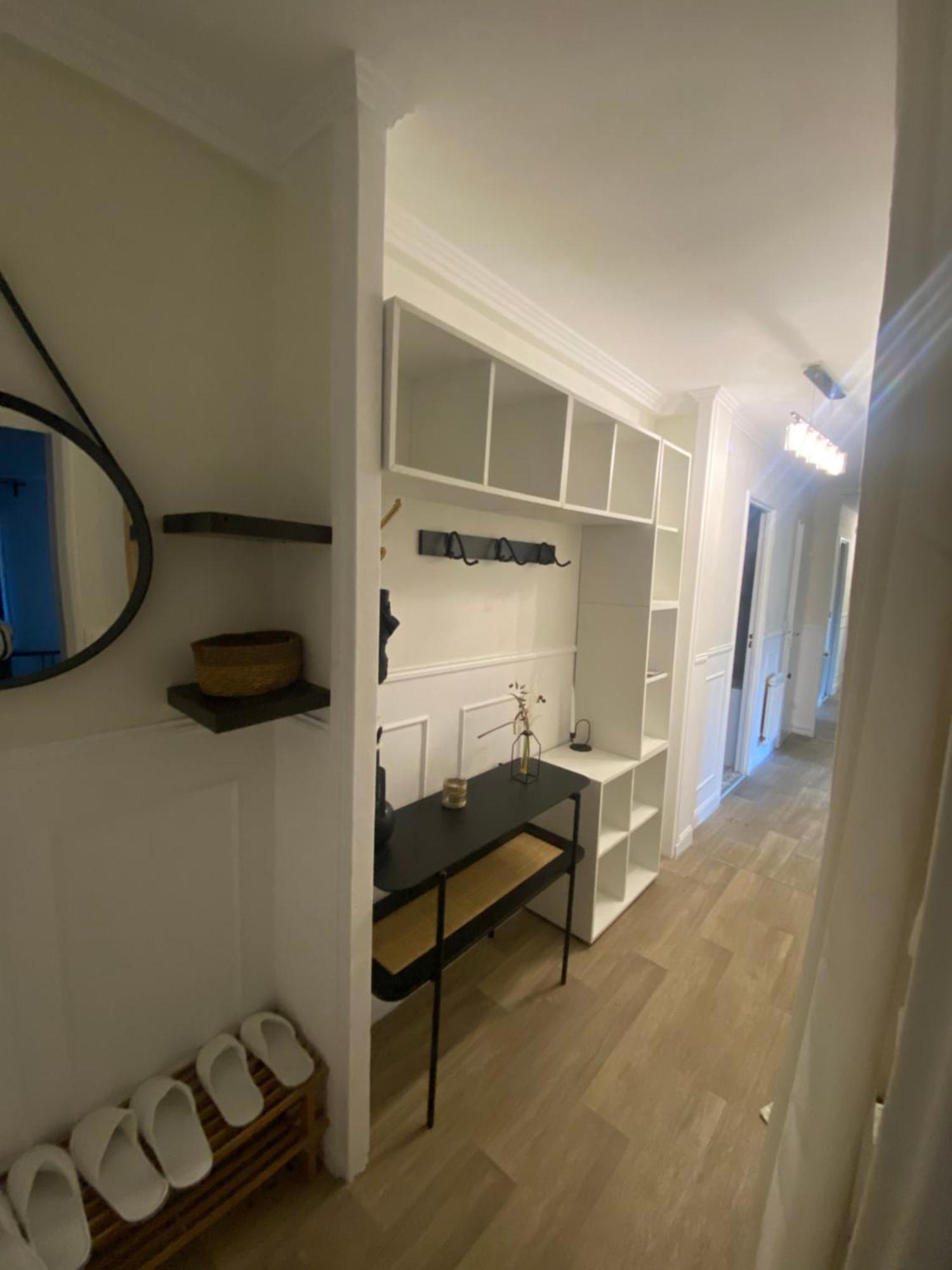 Bel Appartement Spacieux ,Convivial De 3 Chambres Avec Parking Prive Secure Caen Kültér fotó