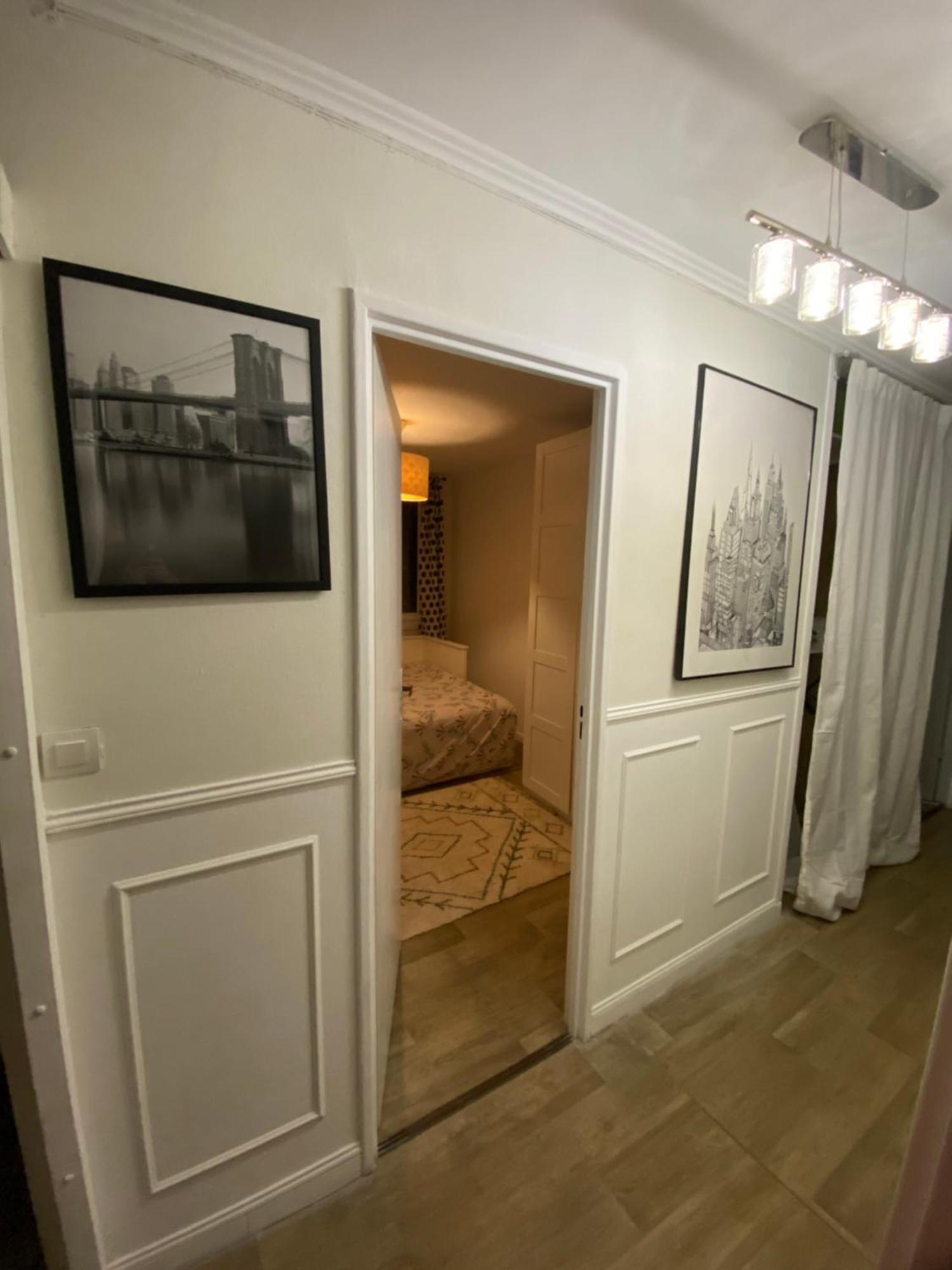 Bel Appartement Spacieux ,Convivial De 3 Chambres Avec Parking Prive Secure Caen Kültér fotó