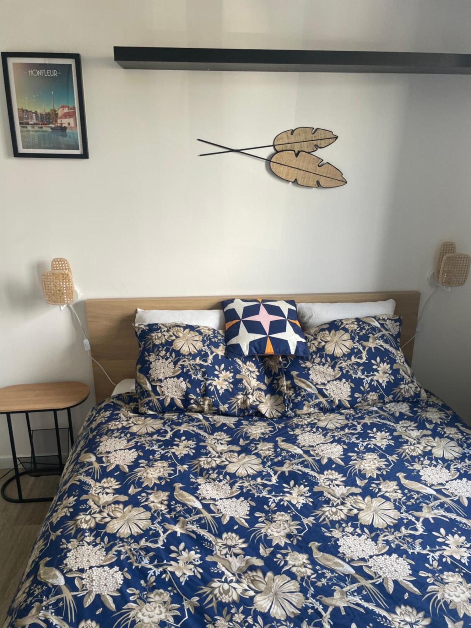 Bel Appartement Spacieux ,Convivial De 3 Chambres Avec Parking Prive Secure Caen Kültér fotó