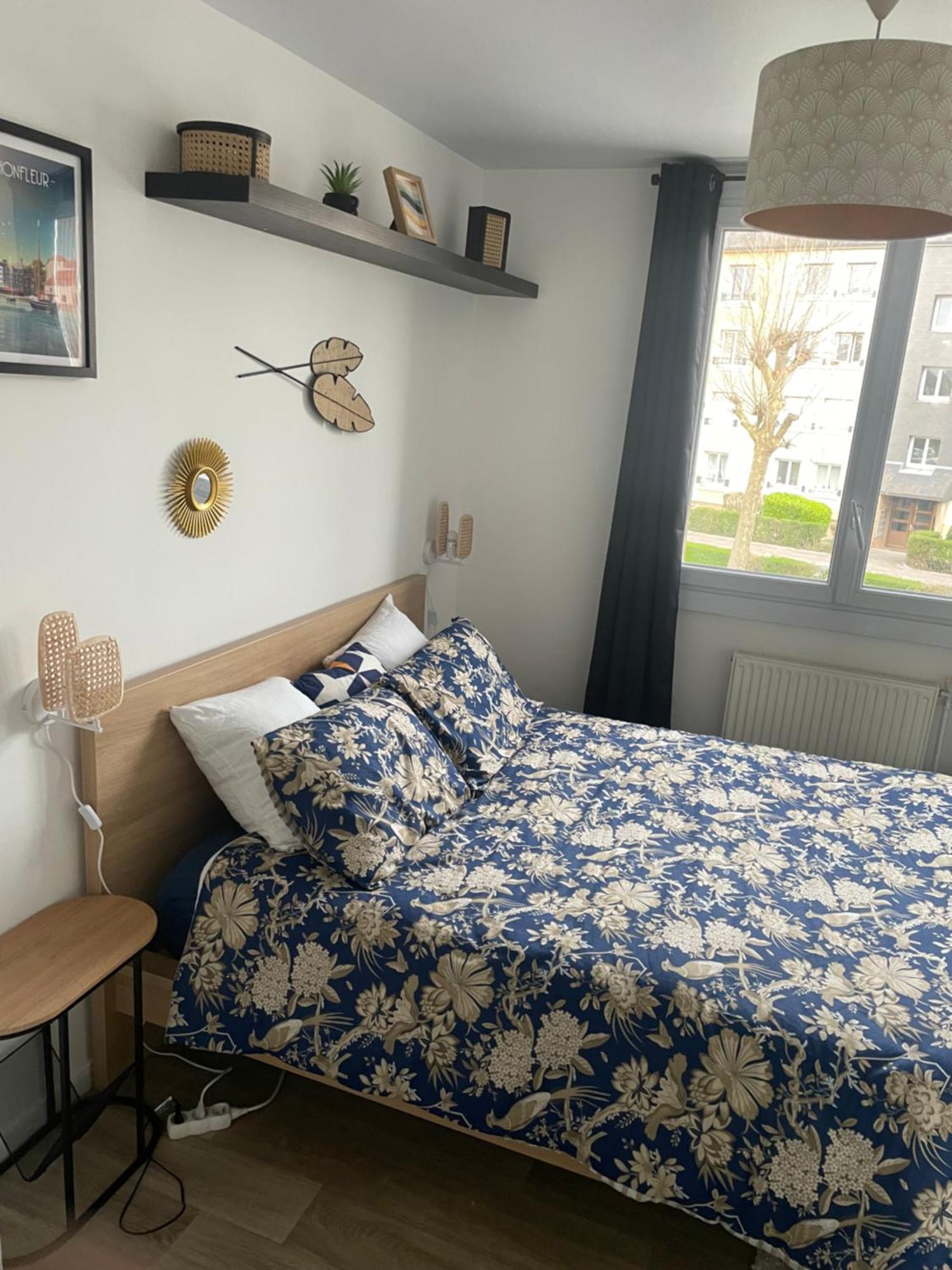 Bel Appartement Spacieux ,Convivial De 3 Chambres Avec Parking Prive Secure Caen Kültér fotó