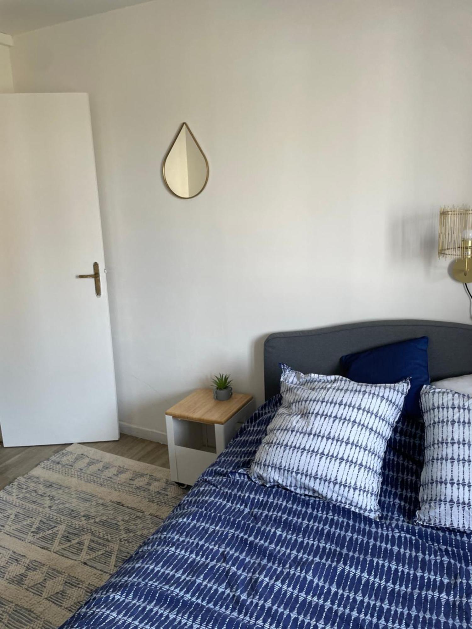 Bel Appartement Spacieux ,Convivial De 3 Chambres Avec Parking Prive Secure Caen Kültér fotó